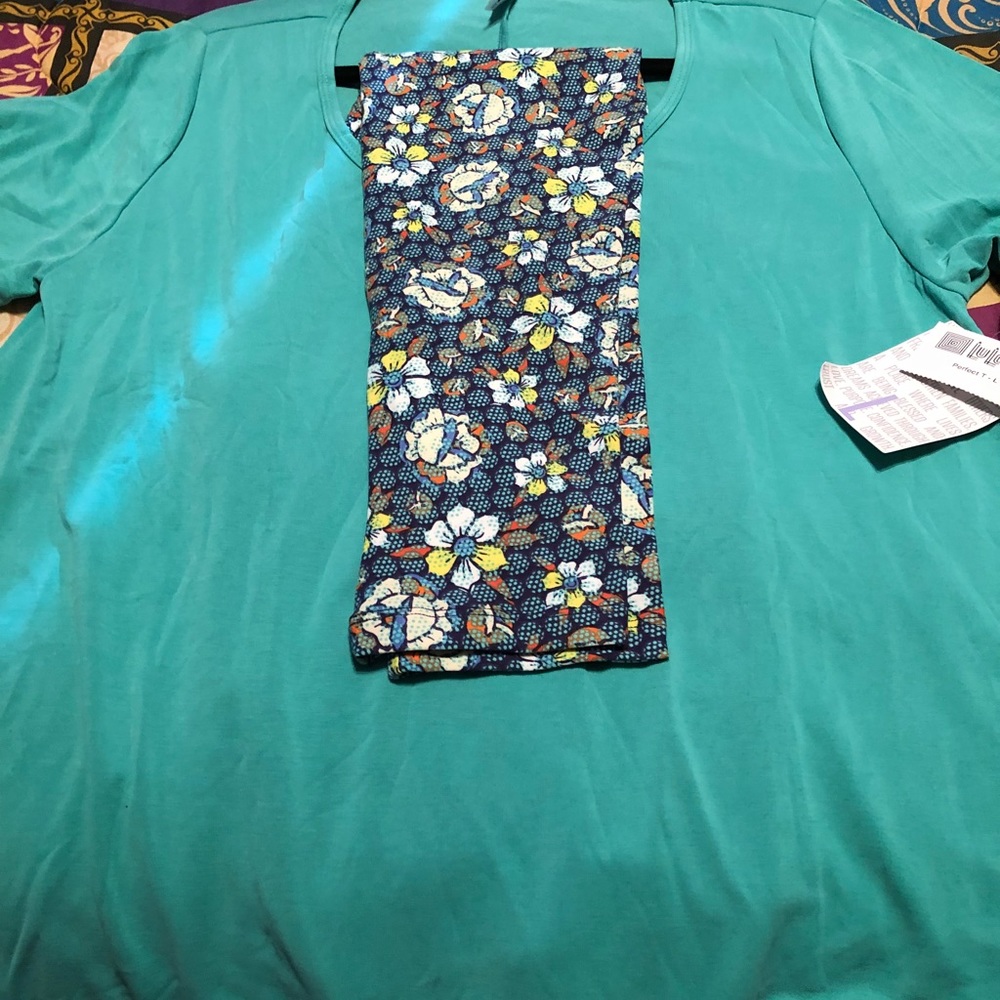 NWT Teal Lularoe Perfect T/TC leggings